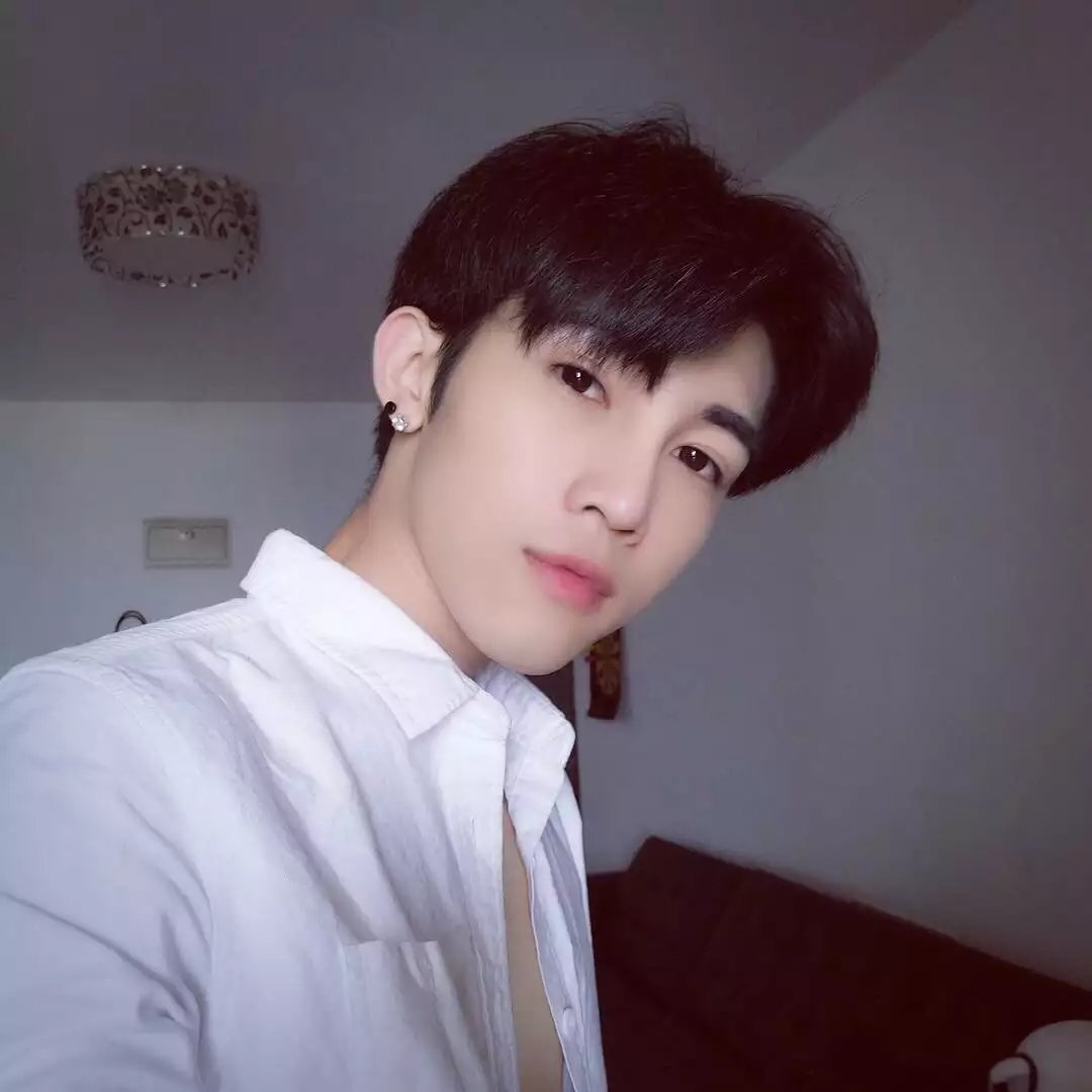 庄蕊克磊